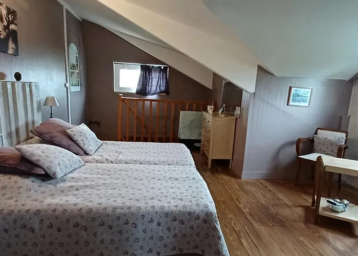 בית נופש Le Pavillon De Chasse Saint-Agnan-le-Malherbe